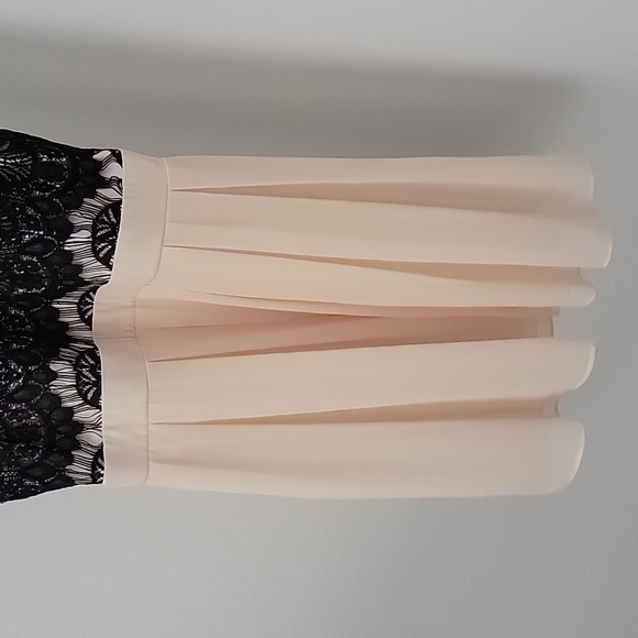 B. Darlin Junior's Sleeveless Dress - Black&Pale/Light Pink - Picture 3 of 11